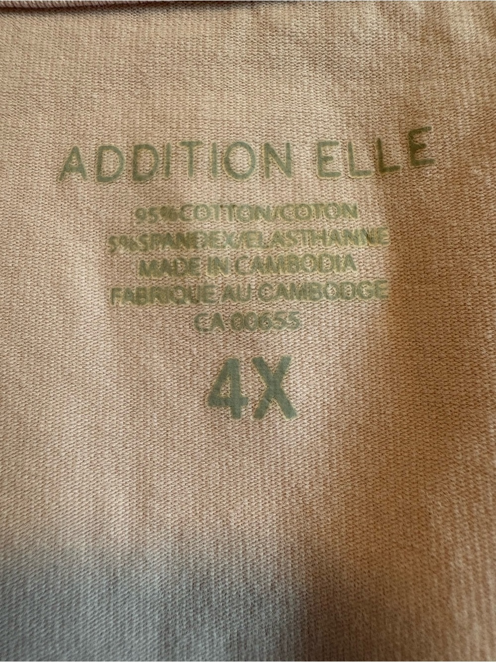 Addition Elle Light Pink V-Neck Tee | Size 4X - Picture 4 of 5